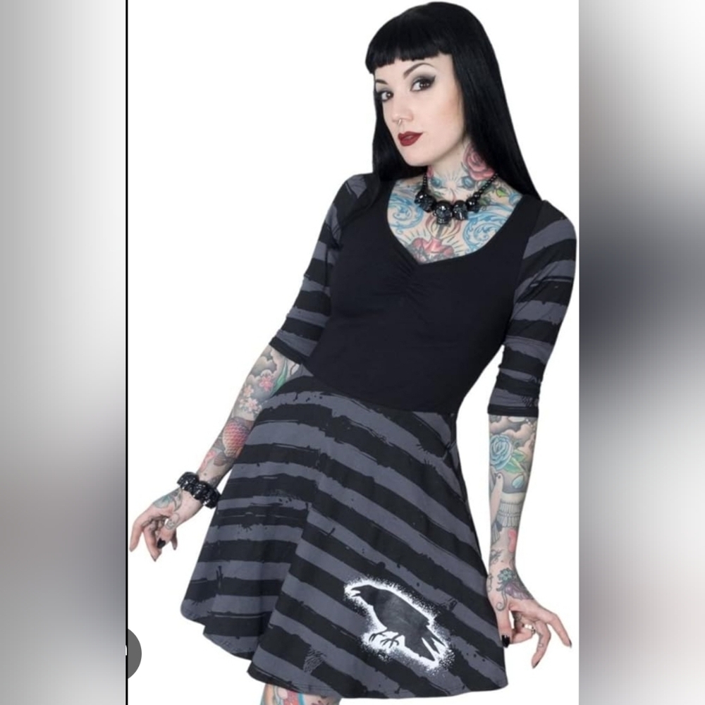 🌸2 For 10$-Nevermore skater dress